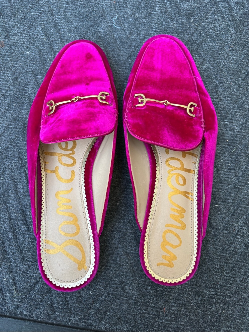 Sam Edelman Linnie Women's Raspberry Velvet Mule - Picture 4 of 10